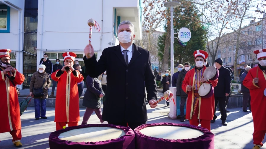 “Başkan kösün başına geçti, mehteranla ritim tuttu”