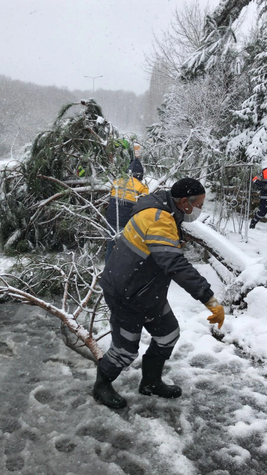 KAR KALINĞI 30 CM’E KADAR ÇIKTI