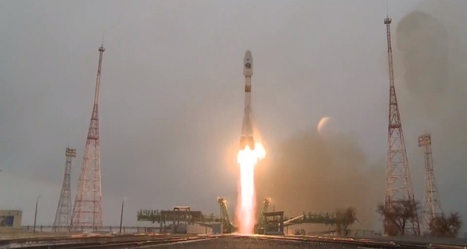 Rusya, meteoroloji uydusunu uzaya gönderdi