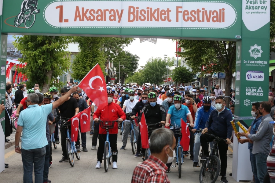 Aksaray Belediyesi’nden akıllı bisikletler  