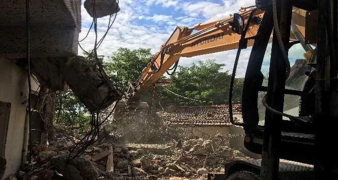 Okmeydanı Kentsel Dönüşüm Projesi hız kesmeden devam ediyor