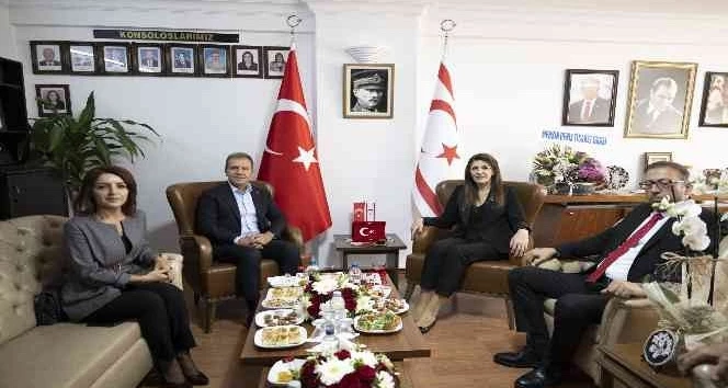 Seçer: 