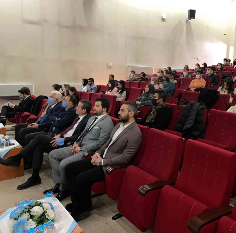 Kars’ta “1. Kafkas Kadın Doğum Kış Sempozyumu” düzenlendi