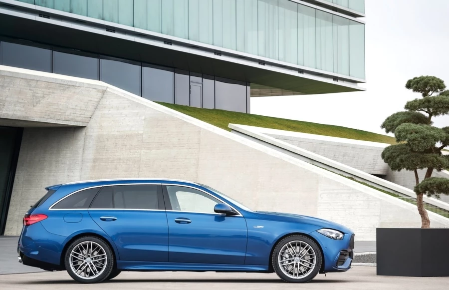RS4 Avant Katili Geldi! Mercedes-Benz C43 AMG Estate Tanıtıldı!