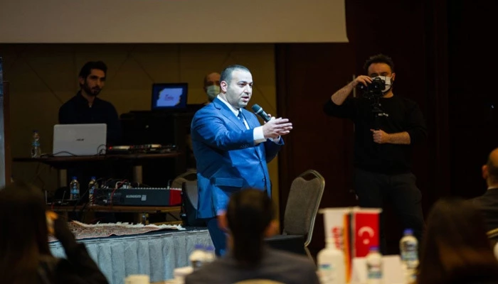 FAST FOOD SEKTÖRÜNDE BİR BAŞARI HİKÂYESİ: ATA GHOUTBİ
