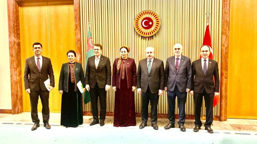 İbrahim Aydemir : Hayal Edilmeyeni Hayata Yansıttık