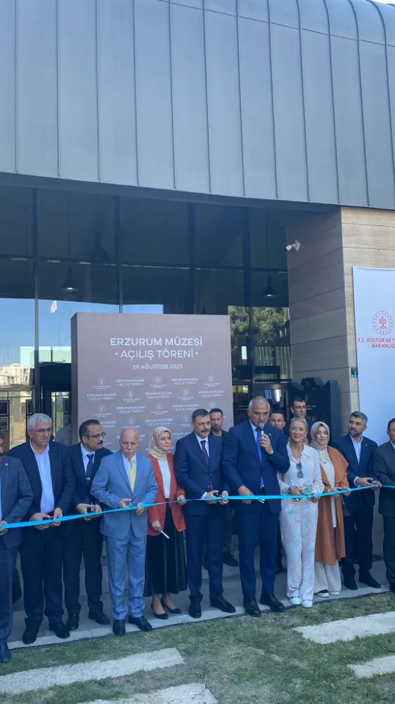  Palandöken Kültür Yolu Festivali Bakan Ersoy’un katılımıyla başladı