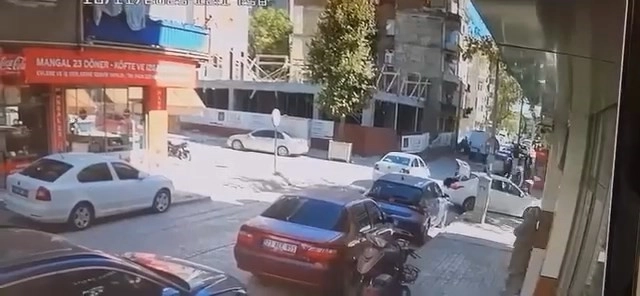 Elazığ’daki kaza kameralara yansıdı