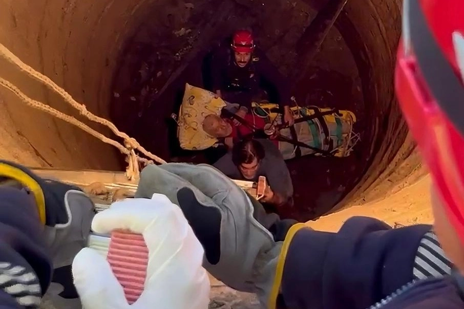 80 Yaşındaki Halil Tüysüz 12 Metrelik Kuyudan Kurtarıldı