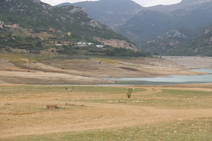 Kozan Barajı manzaranın değil, kuraklığın simgesi oldu