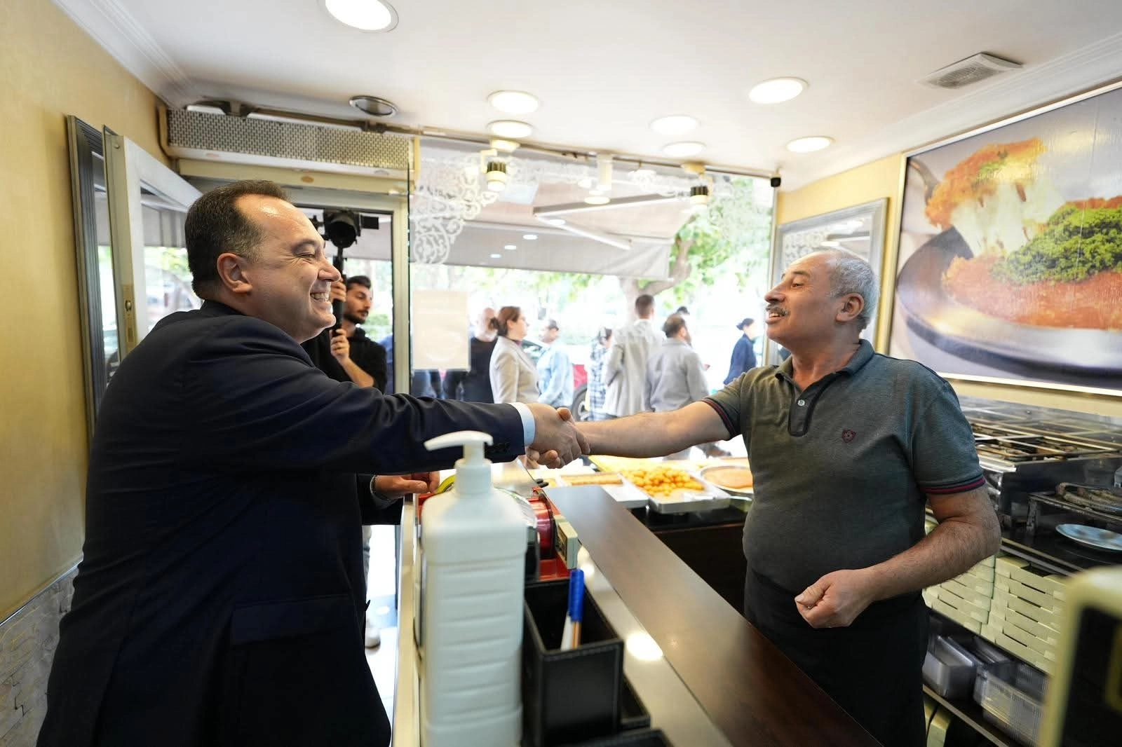 Başkan Dutlulu Şehzadeler ve Yunusemre