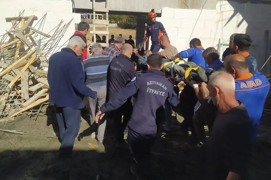 Adıyaman’da cami kubbesi çöktü: 5 yaralı