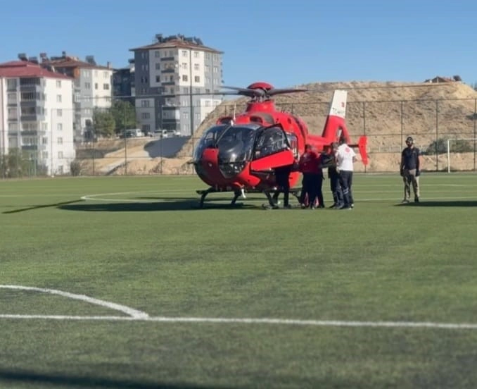 Beyin Kanaması Geçiren Hastaya Ambulans Helikopterle Acil Müdahale