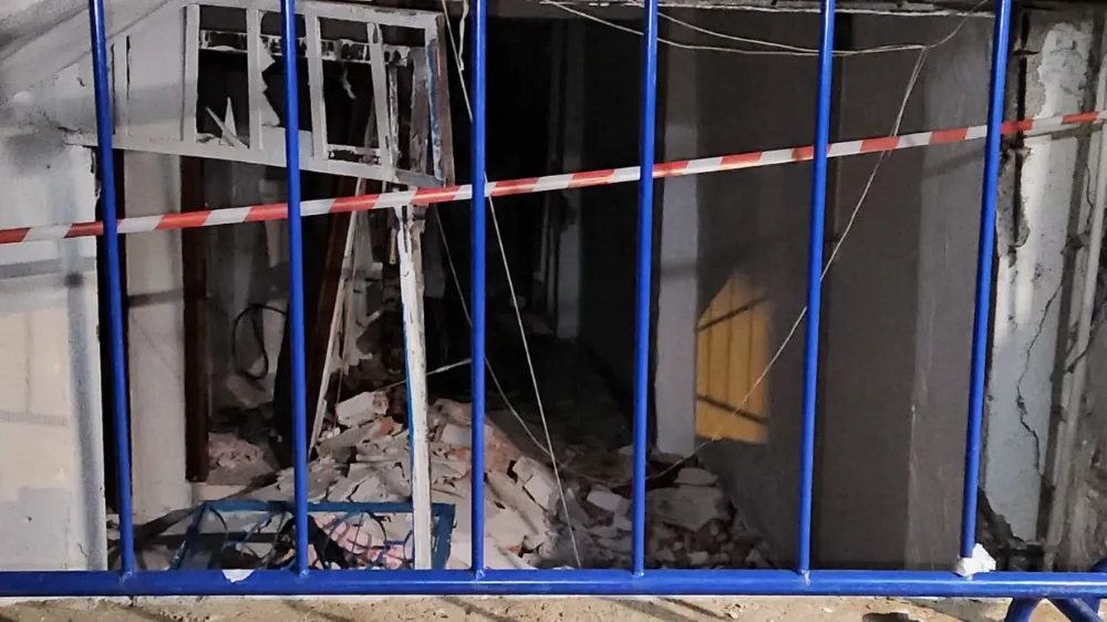 Bağcılar’da bodrum katta mutfak tüpü patladı: 3 yaralı