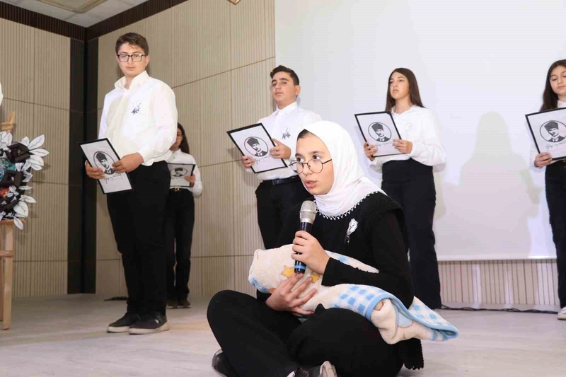 Gazi Mustafa Kemal Atatürk Oltu