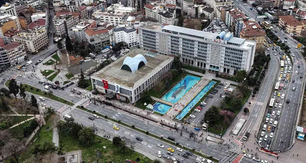 ’Kreş bağışı’ vaadiyle milyonlarca dolar rüşvet almışlar