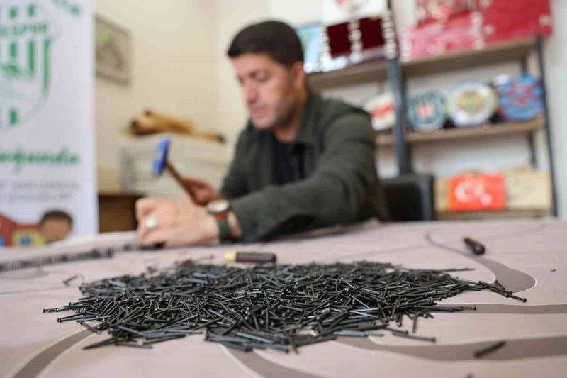 Hobisini sanata dönüştürdü, 500