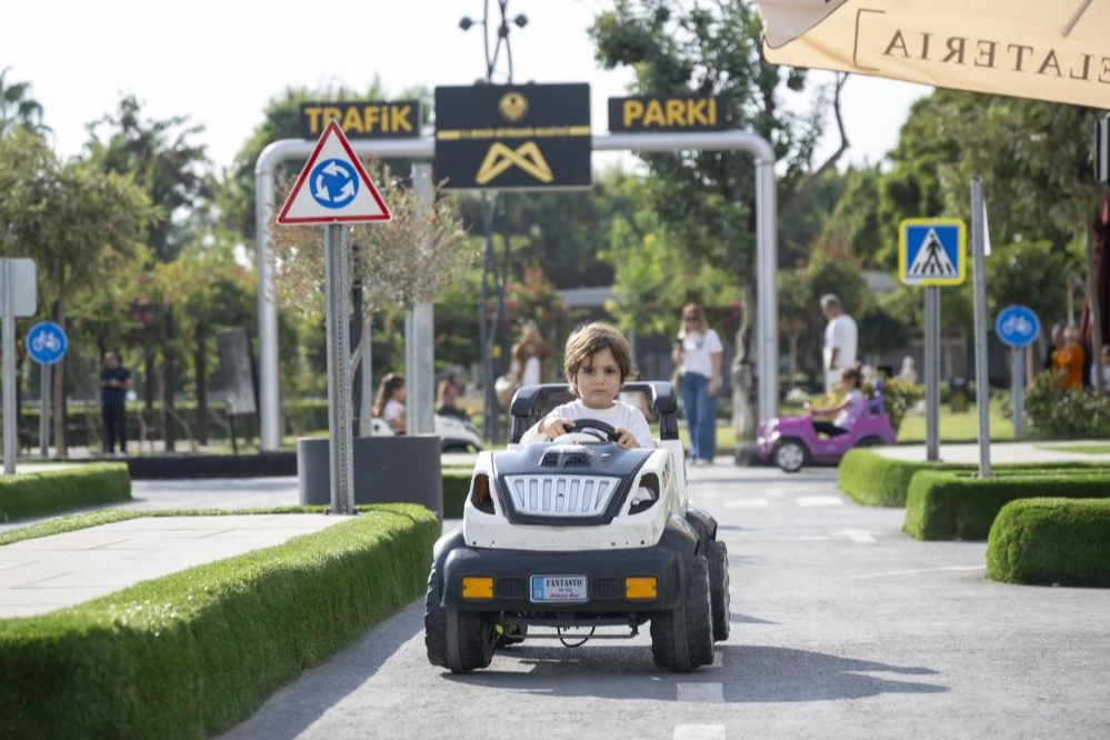 Trafik Park Ara Tatilde Çocuklarla Doldu Taştı
