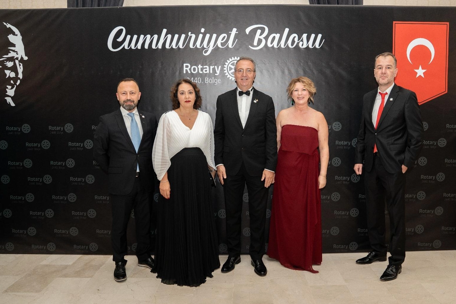 Rotaryenler Cumhuriyet
