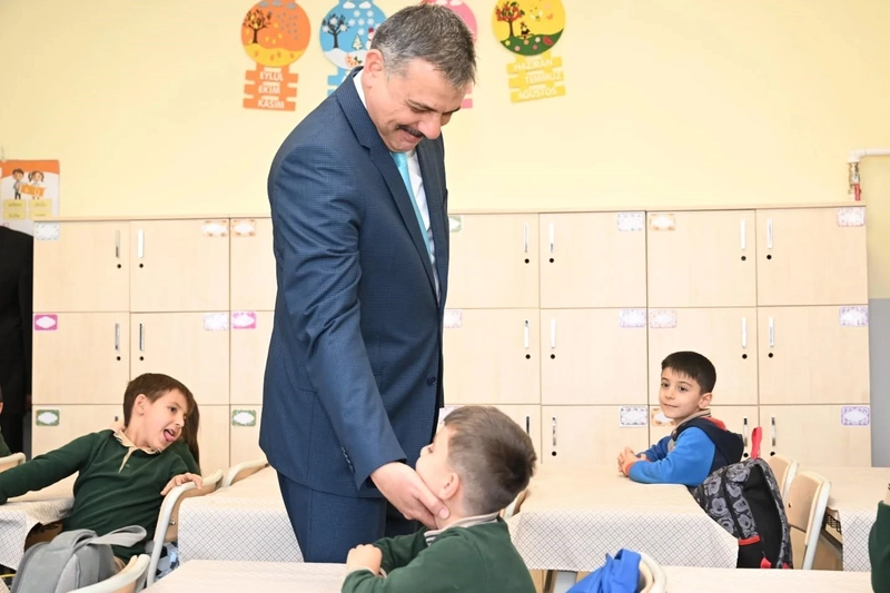 Vali Çiftçi Şehit Taha Nergiz İlkokulu