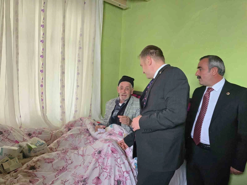 Kaymakam Koşansu, Uzgörür