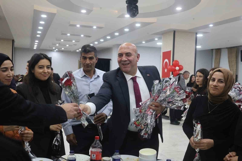 Van’da Öğretmenler Günü Kutlaması