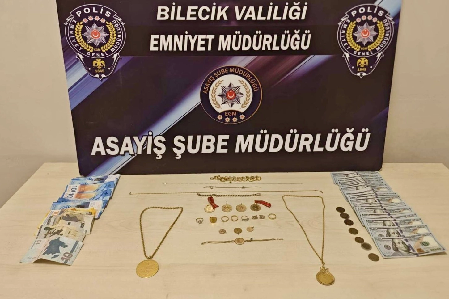 Bolvadin Dolandırıcılık Şüphelileri Bilecik