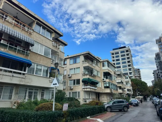 Kadıköy’de kentsel dönüşüm çileye dönüştü