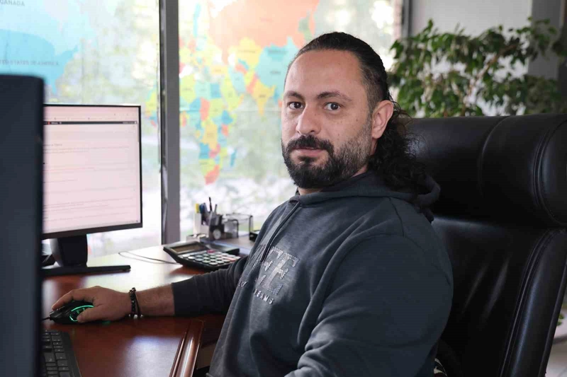 E-ticaret Uzmanı Sanaç: 