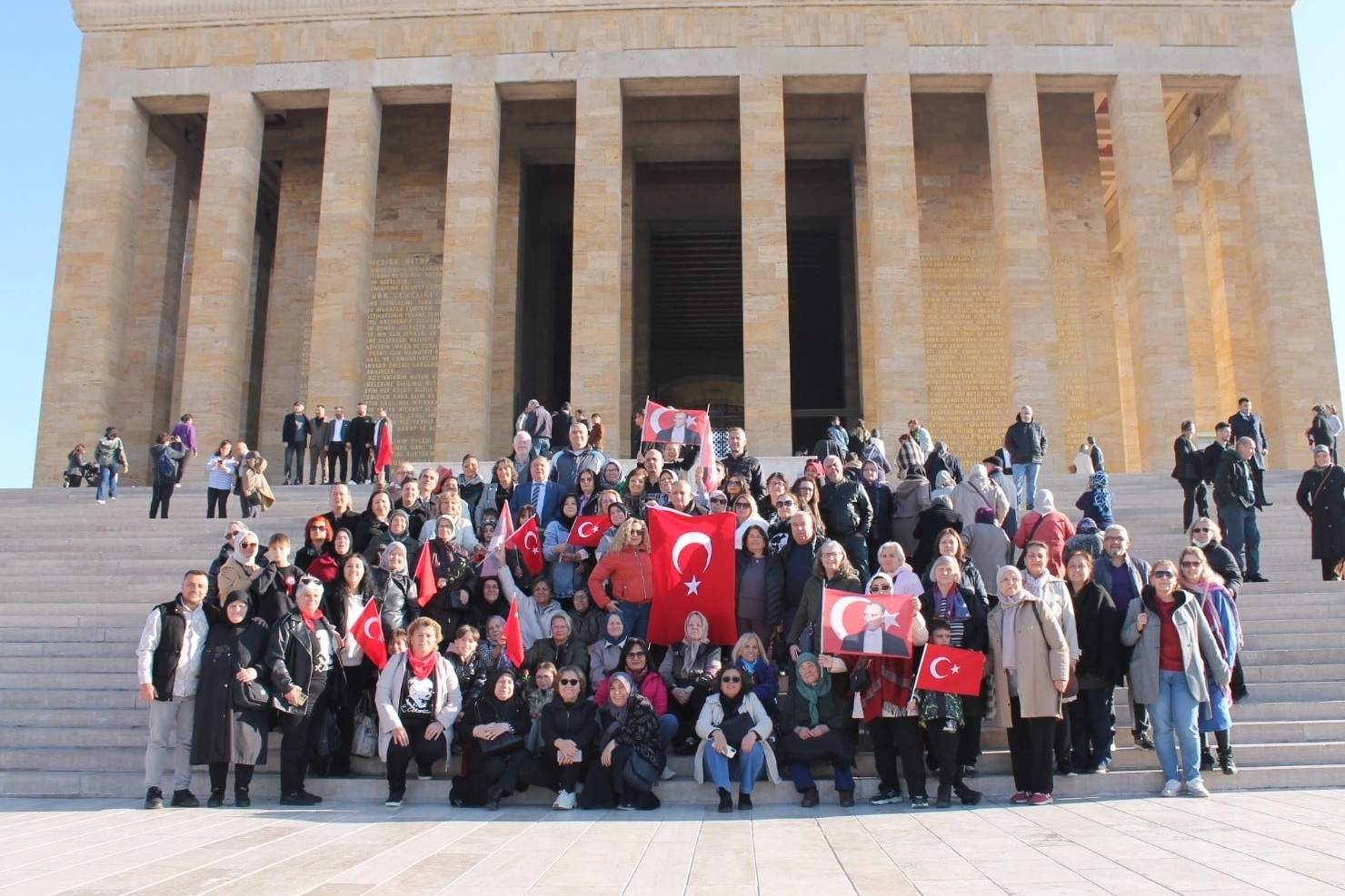 Bursalı Emeklilerden Anıtkabir