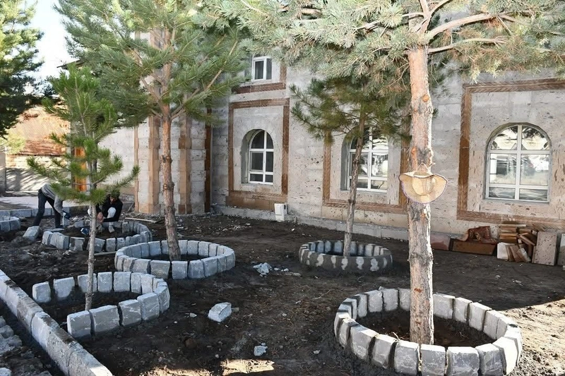 Patnos Belediyesi Hizmette Hız Kesmiyor