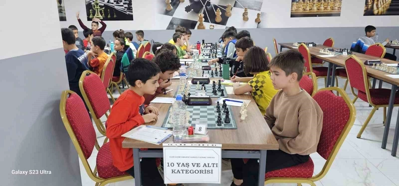 2025 Elazığ Cumhuriyet Kupası Satranç Turnuvası Tamamlandı