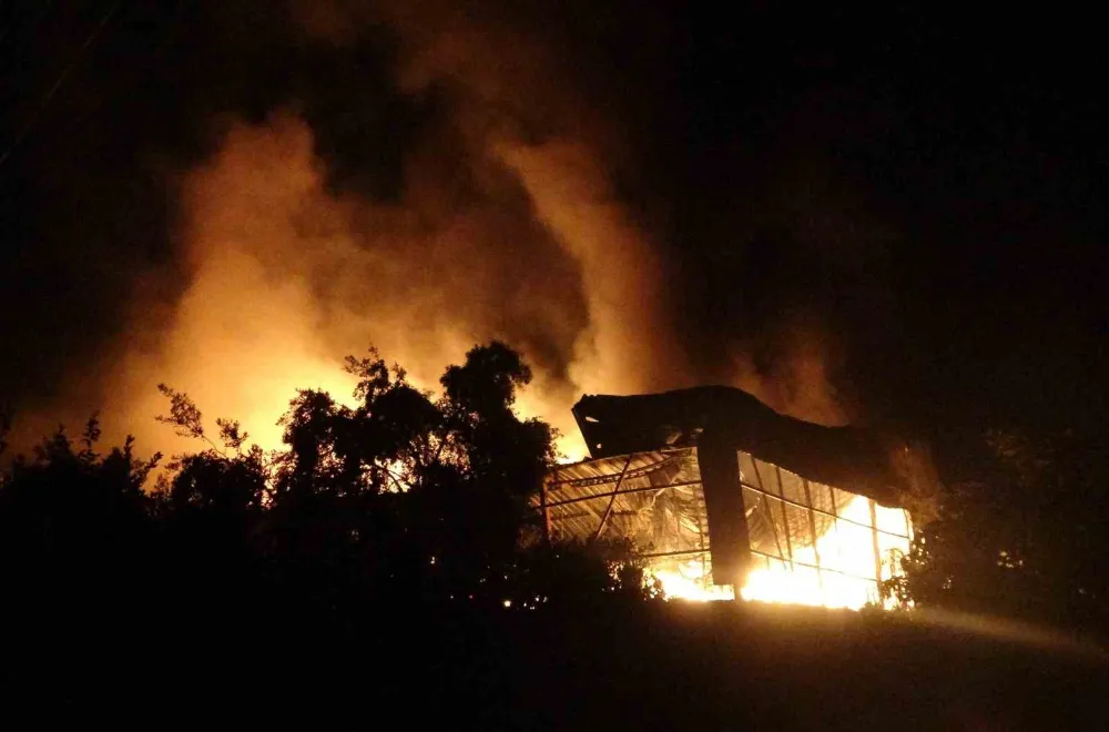 Kundakçı komşu hakim karşısına çıktı: ’Çok pişmanım’ savunması yaptı