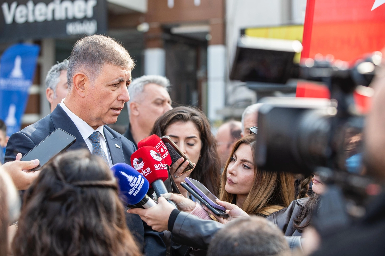 İzmir Basmane Çukuru