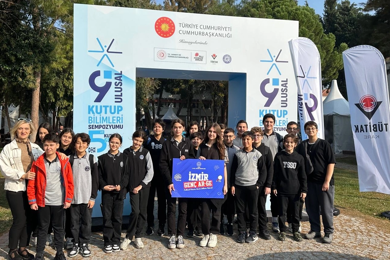 İzmirli Öğrenciler TÜBİTAK 5. Kutup Şenliği