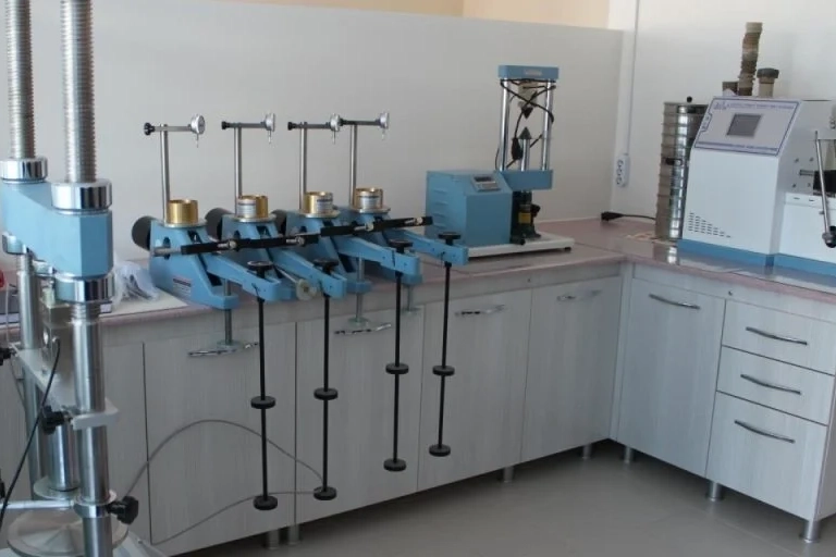 Deprem Bölgelerine Ek Laboratuvar İzni Kolaylaştı