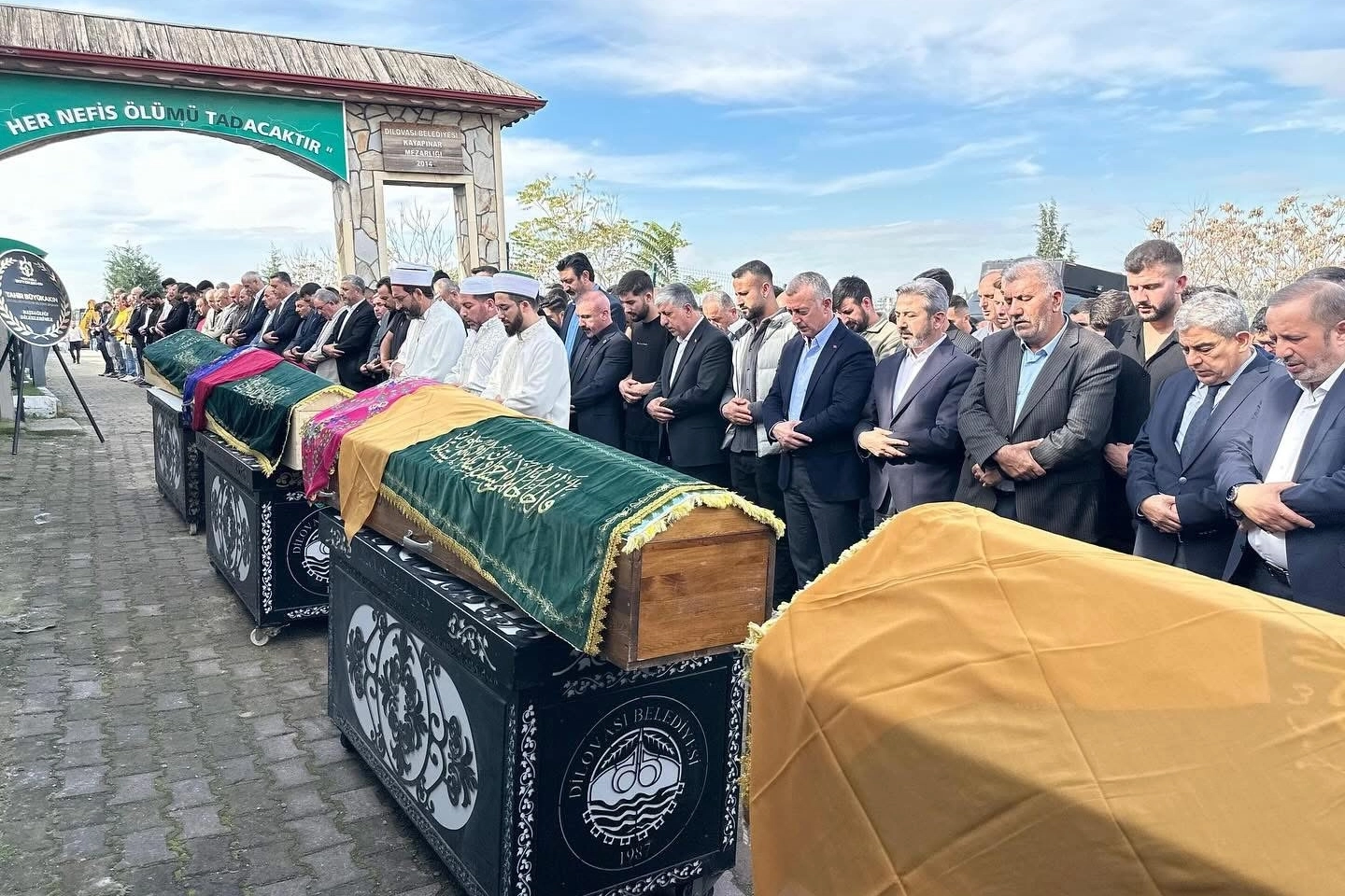 Dilovası Yangını Kurbanları Son Yolculuklarına Uğurlandı