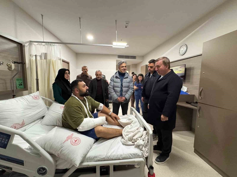 Vali Aydoğdu, Mengücek Gazi Hastanesi