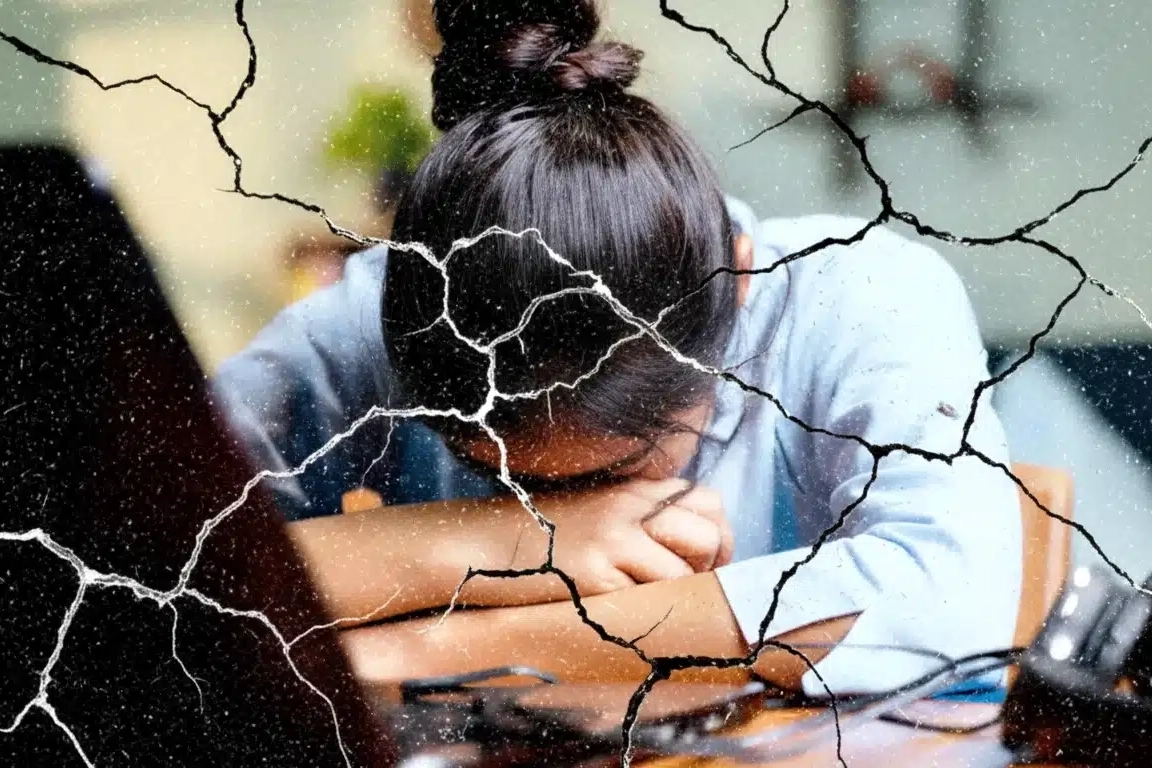 Sessiz Çatlama: Çalışanların Yarısından Fazlasını Etkileyen Tükenmişlik Riski