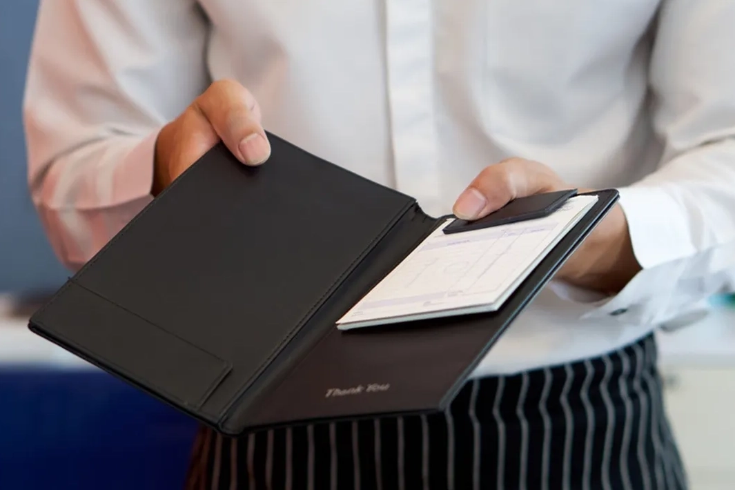 TURYİD: Servis Ücreti Devam Edecek, Gönüllü Bahşiş Sistemi Geliyor