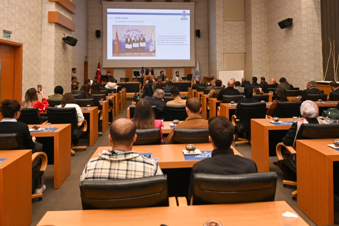 Üniversite Öğrencileri Selçuklu Meclisinde Deneyim Kazandı