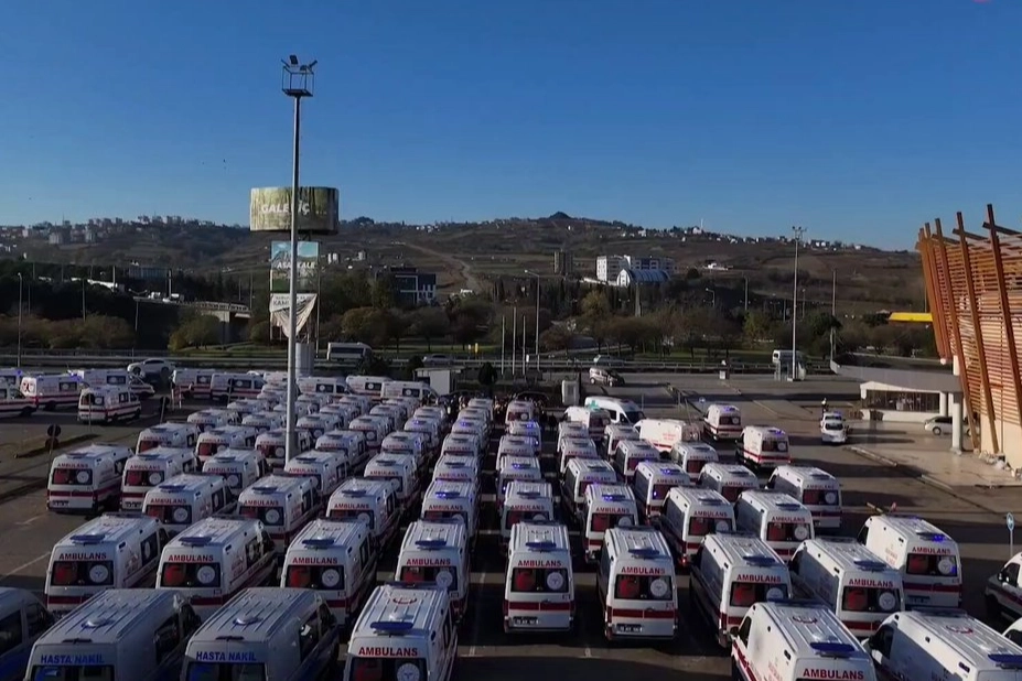 Sağlık Bakanı Memişoğlu: 856 Yeni Ambulans Yolda