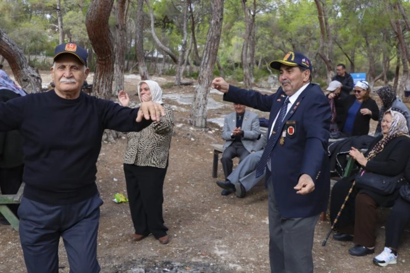 Mersin’de Kıbrıs Gazileri için Dayanışma Pikniği