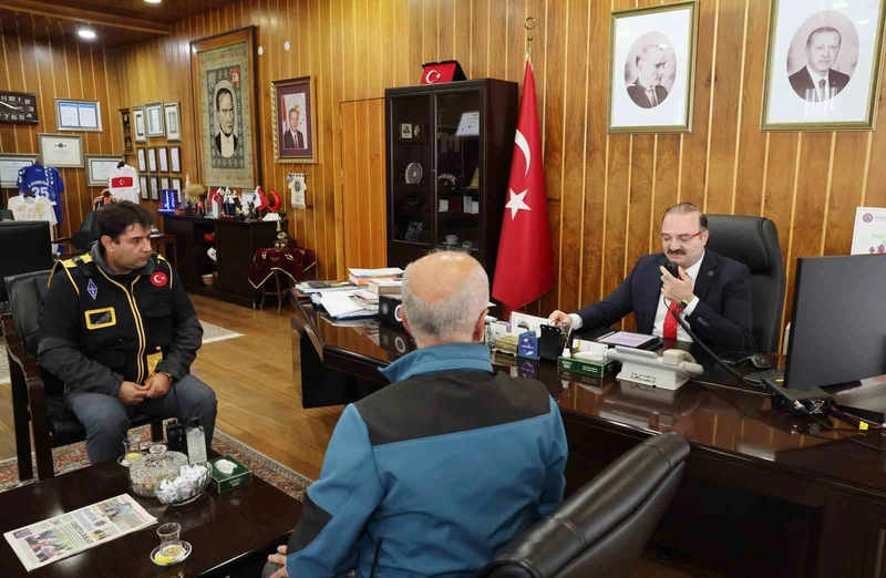 Atatürk Üniversitesi