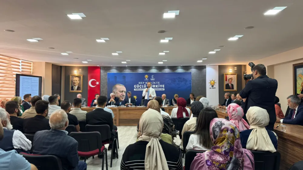 Bakan Yerlikaya AK Parti Erzurum İl Başkanlığını Ziyaret Etti