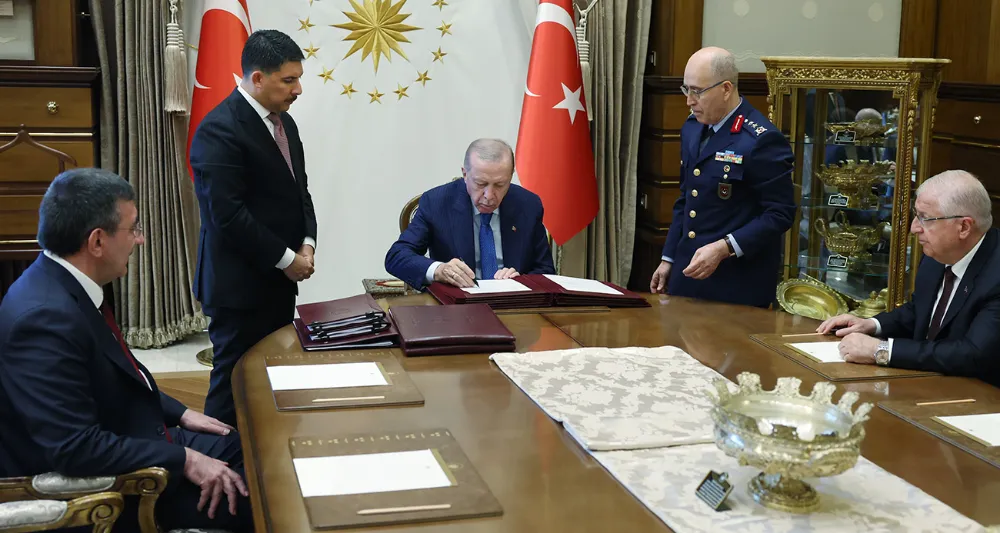 YAŞ Kararları Açıklandı: Genel Kurmay Başkanı Değişti